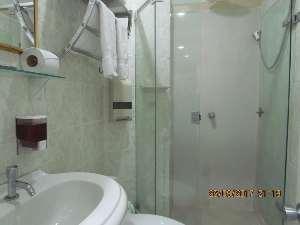Rizzo Plaza Hotel Tumbes Exterior foto